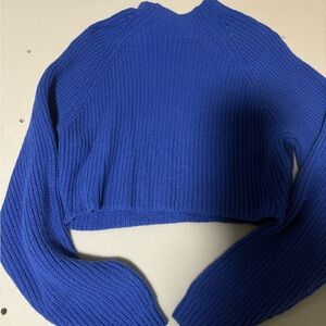 Hollister Women's Vibrant Blue Crew Neck Sweater